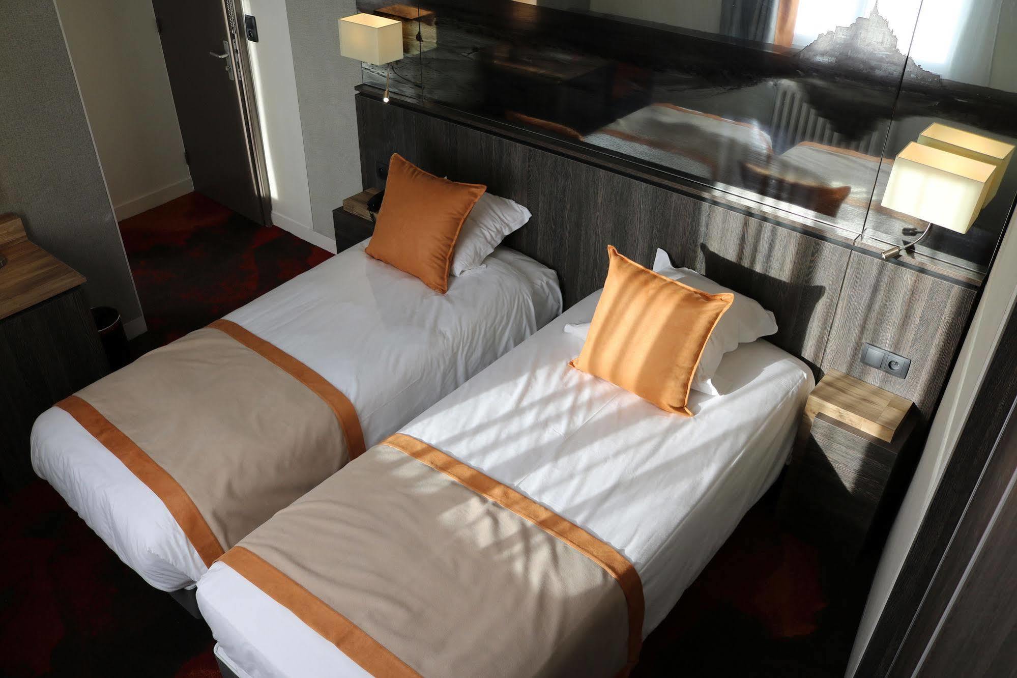 Mont-Saint-Michel Hotel De La Digue מראה חיצוני תמונה