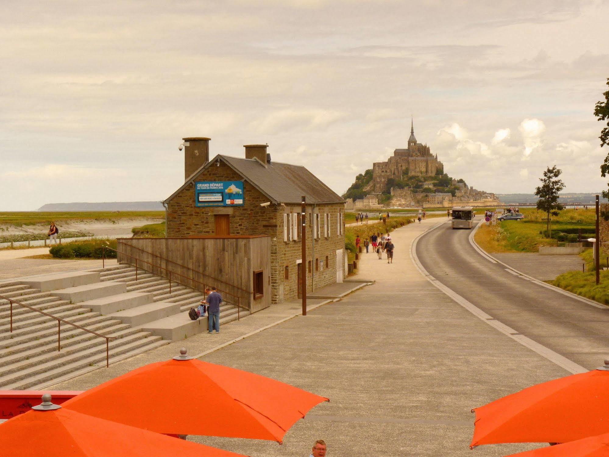 Mont-Saint-Michel Hotel De La Digue מראה חיצוני תמונה